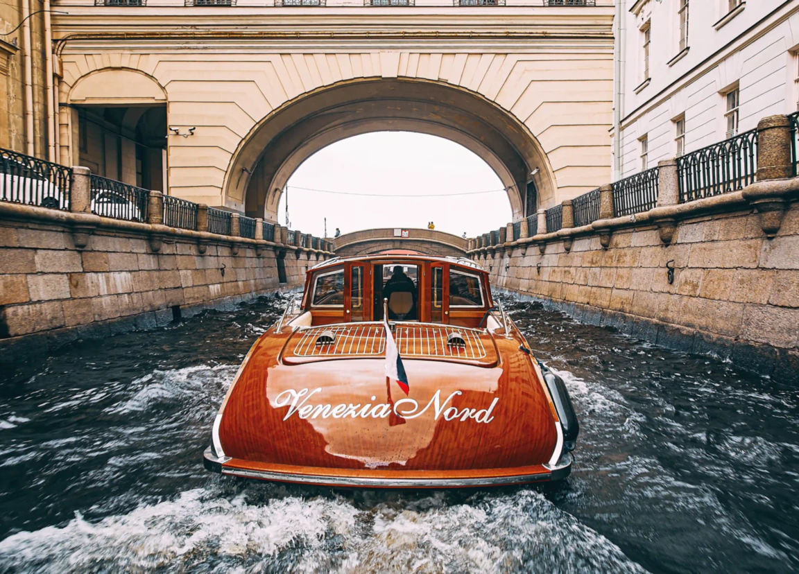 Катер "Венеция норд"